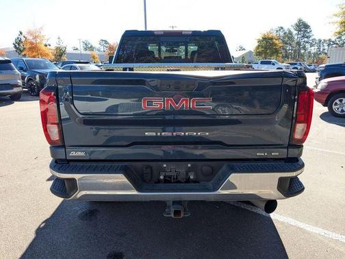 2022 GMC Sierra 2500 SLE