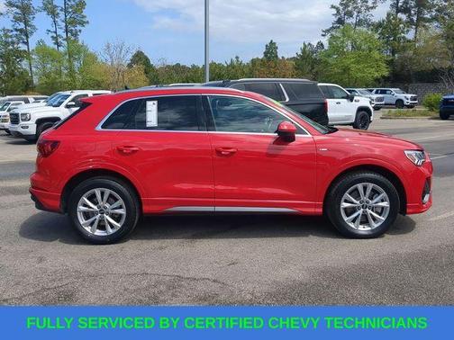 2024 Audi Q3 45 S line Premium