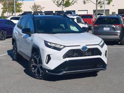 2024 Toyota RAV4 Prime XSE