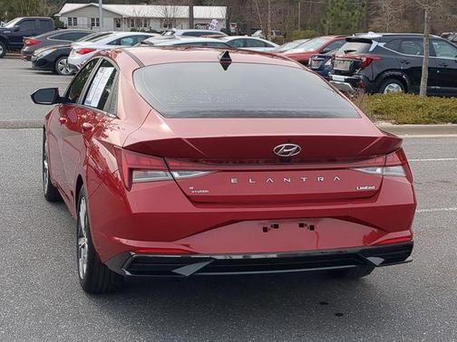 2022 Hyundai ELANTRA Limited