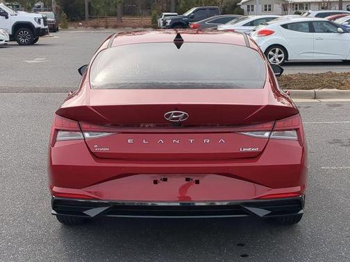 2022 Hyundai ELANTRA Limited