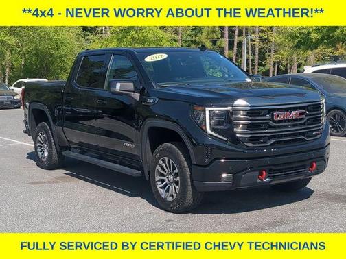 Onyx Black 2022 GMC Sierra 1500 AT4