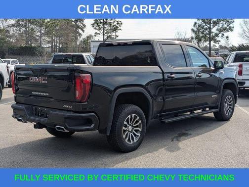 2022 GMC Sierra 1500 AT4
