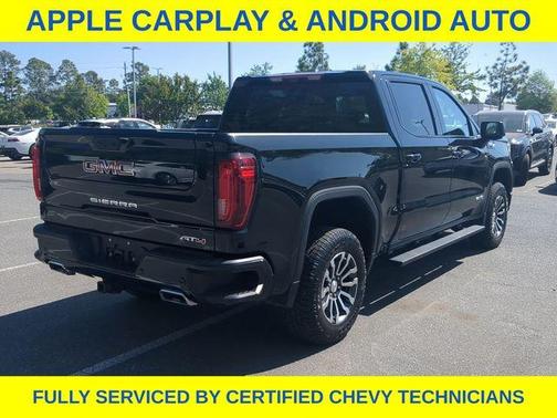 Onyx Black 2022 GMC Sierra 1500 AT4