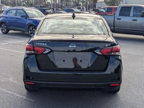 2023 Nissan Versa 1.6 SV