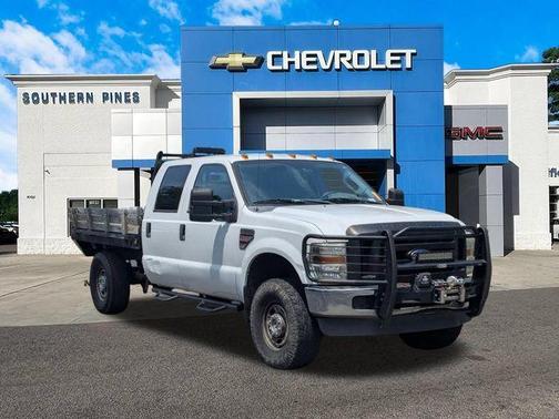 White 2010 Ford F-250 XL