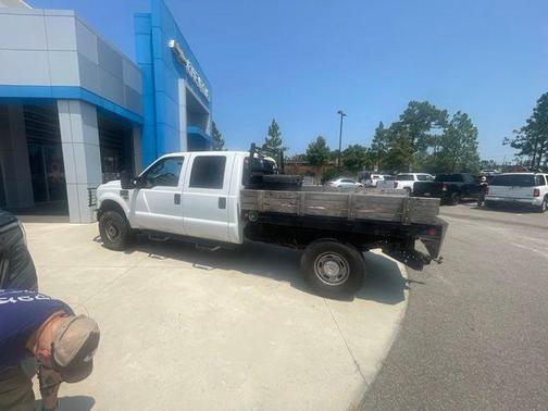 White 2010 Ford F-250 XL