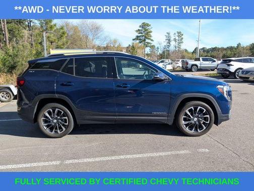 2022 GMC Terrain SLT