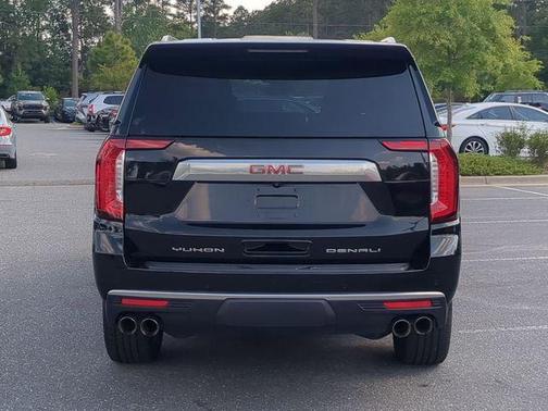 Onyx Black 2023 GMC Yukon XL Denali