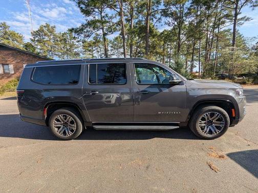 2024 Jeep Wagoneer L Series II