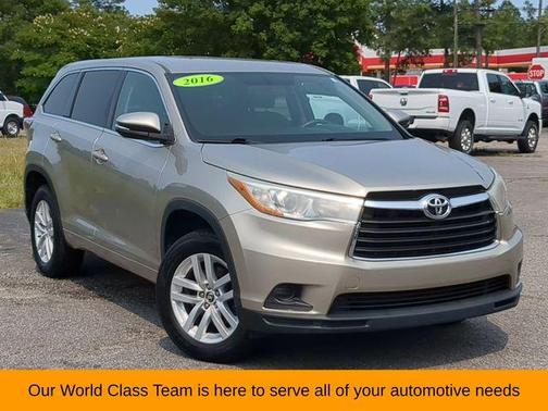 2016 Toyota Highlander LE