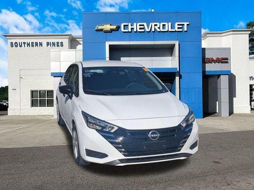 2025 Nissan Versa S
