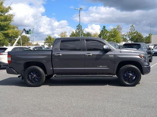 2019 Toyota Tundra SR5