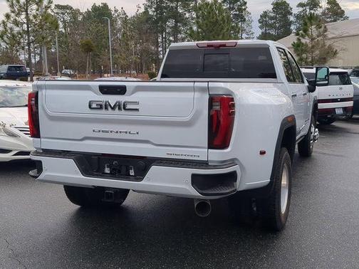2026 GMC Sierra 3500 Denali Ultimate