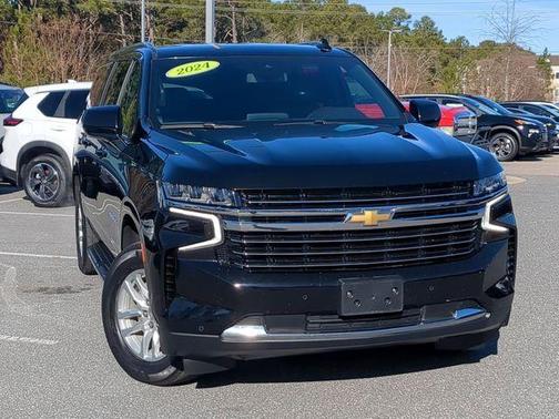 2024 Chevrolet Suburban LT