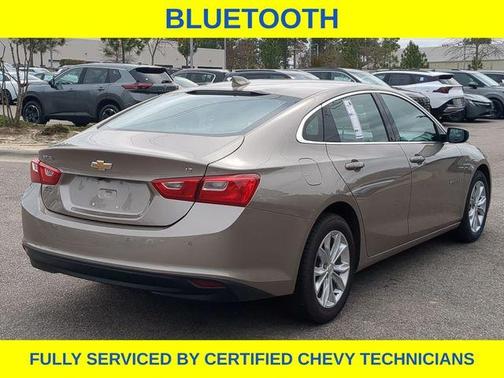 Mineral Gray Metallic 2025 Chevrolet Malibu LT