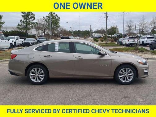 Mineral Gray Metallic 2025 Chevrolet Malibu LT
