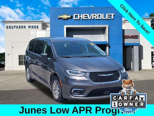 2023 Chrysler Pacifica Touring-L
