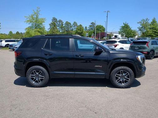 Ebony Twilight Metallic 2026 GMC Terrain AT4
