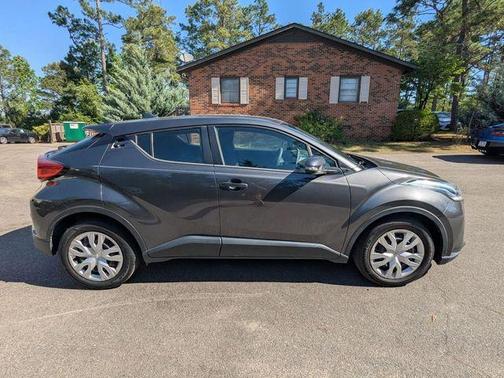 Magnetic Gray Metallic 2021 Toyota C-HR LE