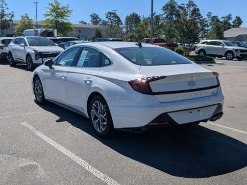 White 2023 Hyundai SONATA SEL