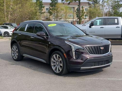 2021 Cadillac XT4 Premium Luxury