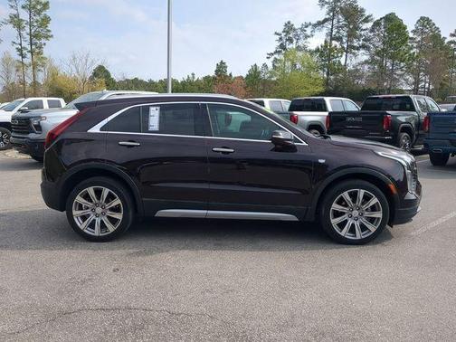 2021 Cadillac XT4 Premium Luxury