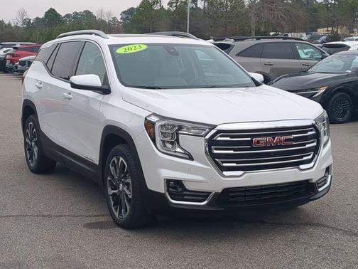 2023 GMC Terrain SLT