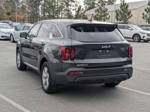 2023 Kia Sorento LX
