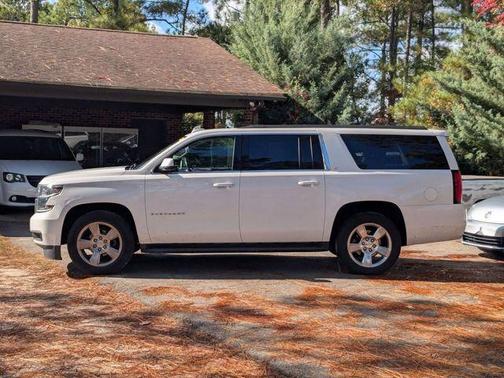 2016 Chevrolet Suburban LT