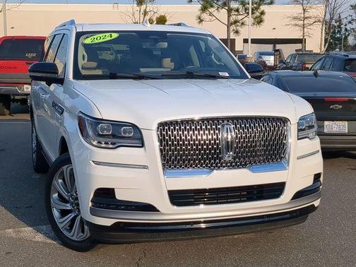 2024 Lincoln Navigator Reserve