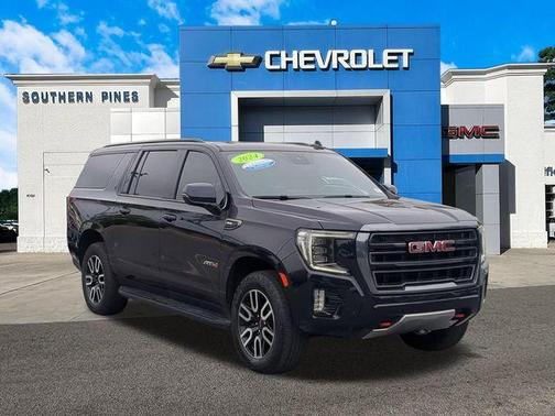 Midnight Blue Metallic 2024 GMC Yukon XL AT4