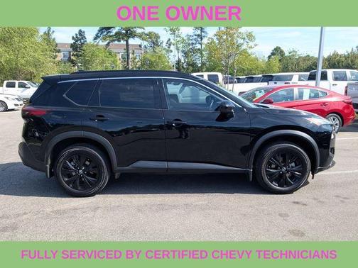Black 2023 Nissan Rogue SV
