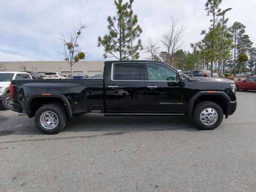 2026 GMC Sierra 3500 Denali Ultimate