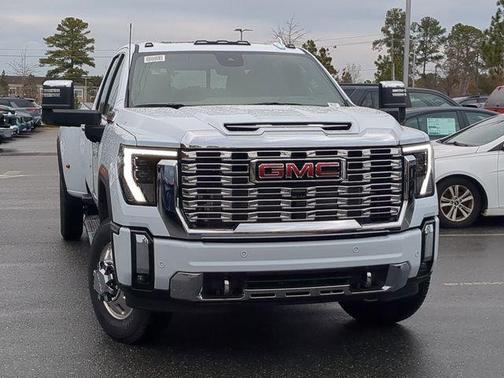 2026 GMC Sierra 3500 Denali