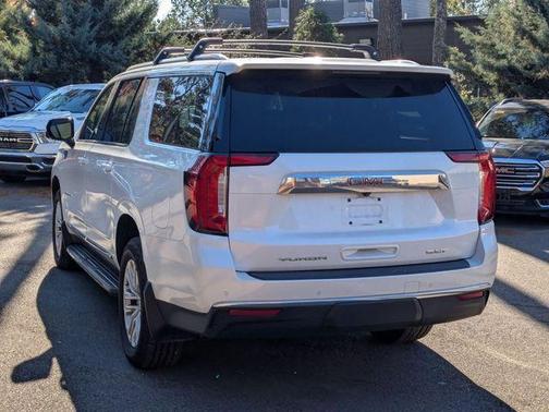 2021 GMC Yukon XL SLT