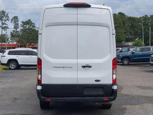 2023 Ford Transit-250 Base