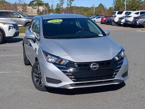 2023 Nissan Versa 1.6 SV