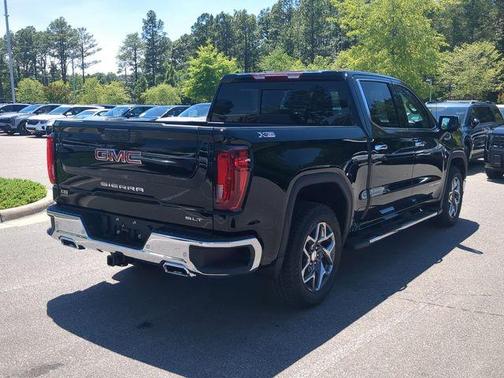 Onyx Black 2026 GMC Sierra 1500 SLT