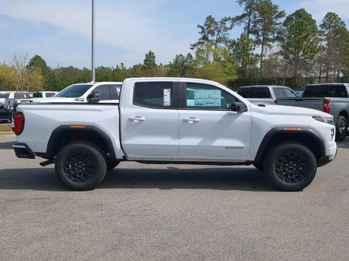 Summit White 2026 GMC Canyon Elevation