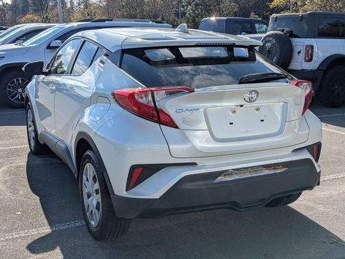 2021 Toyota C-HR LE