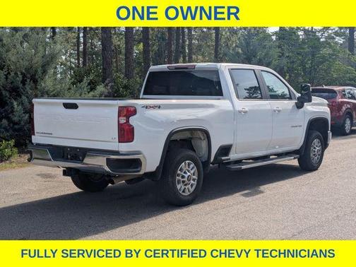 Summit White 2025 Chevrolet Silverado 2500 LT