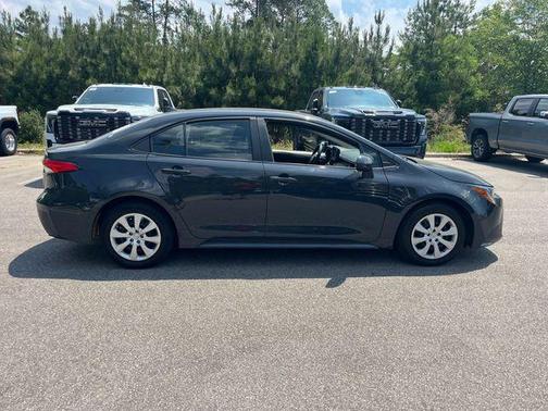 UNDERGROUND 2023 Toyota Corolla LE