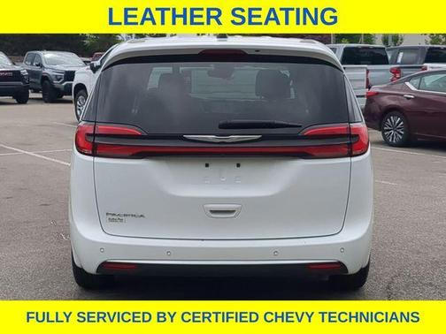 Bright White Clearcoat 2023 Chrysler Pacifica Touring-L
