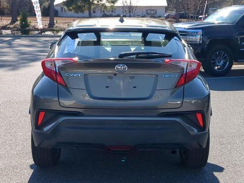 2021 Toyota C-HR XLE