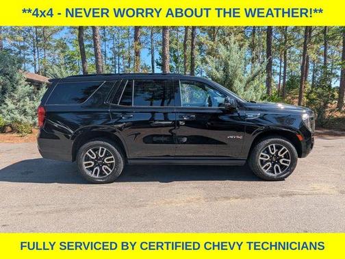 Onyx Black 2023 GMC Yukon AT4