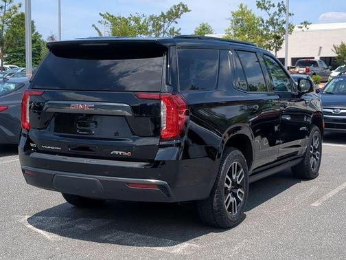 Onyx Black 2023 GMC Yukon AT4