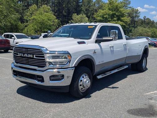 Bright White Clearcoat 2019 RAM 3500 Laramie