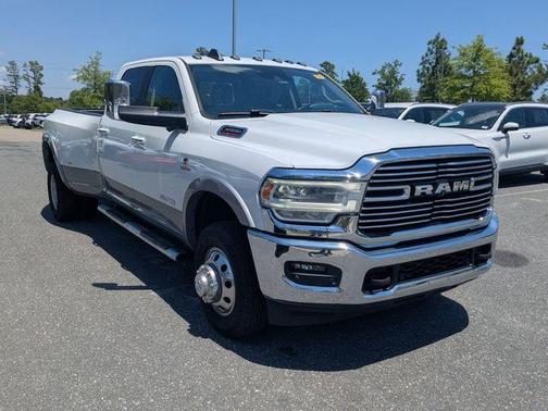 Bright White Clearcoat 2019 RAM 3500 Laramie