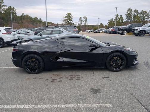 2026 Chevrolet Corvette Stingray w/2LT